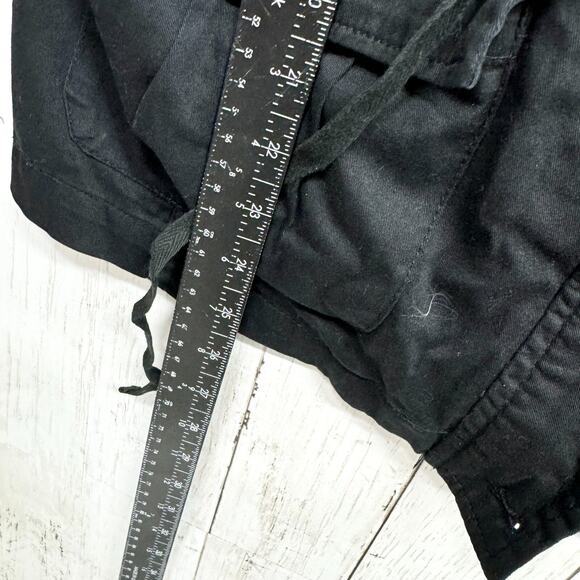 Elliot Lauren Vest Women Sz M Black Utility Zip Button Front Cinch Waist Pockets - Picture 4 of 5